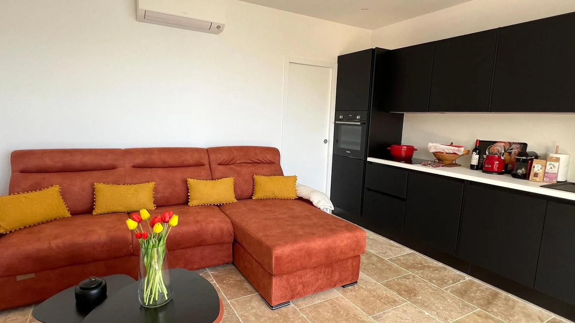 Daire Breathtaking Mediterranean Views From Renovated Cosy Nest, Walk To Portissol Beach And Port Sanary-sur-Mer
